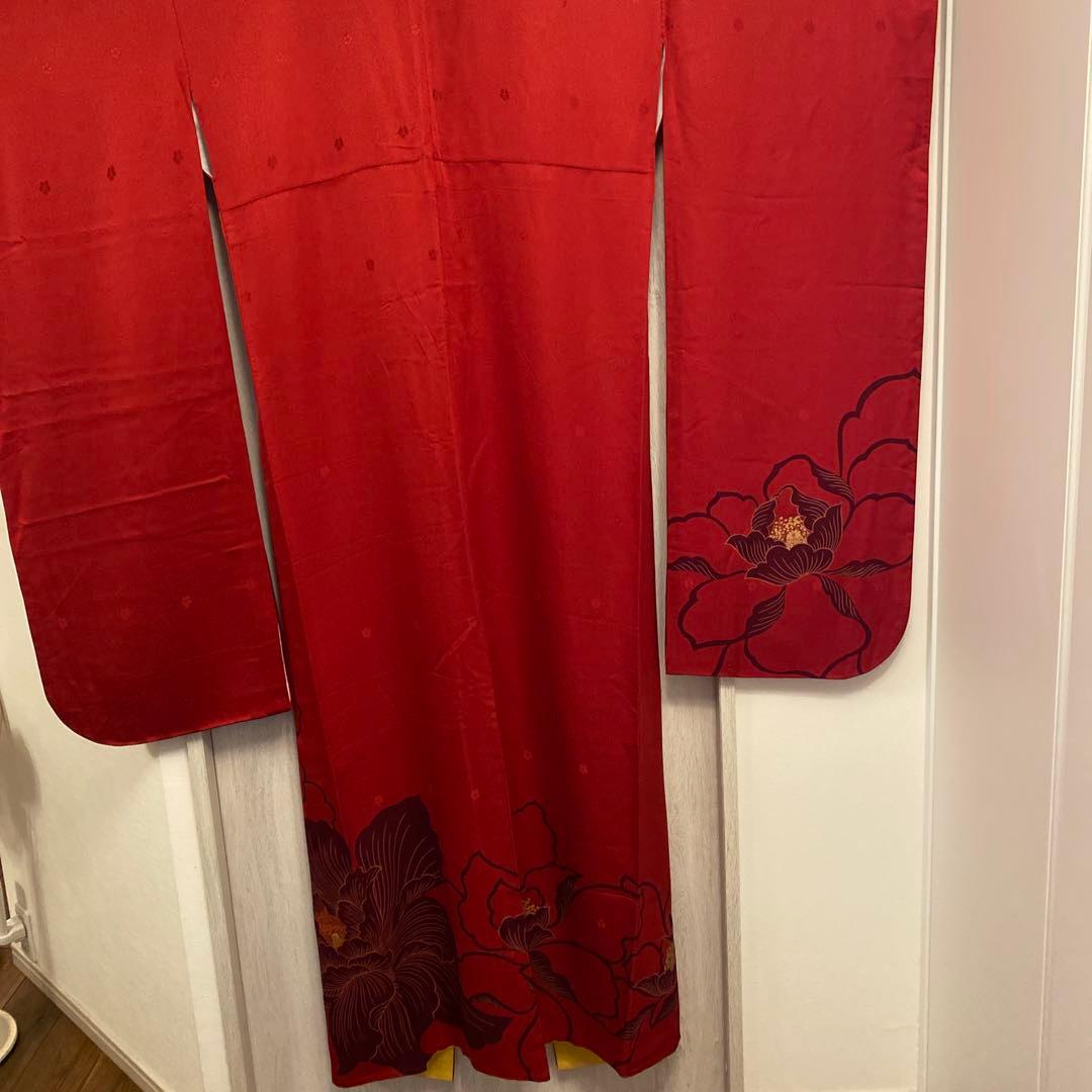 赤い振袖 染め花柄　長身用