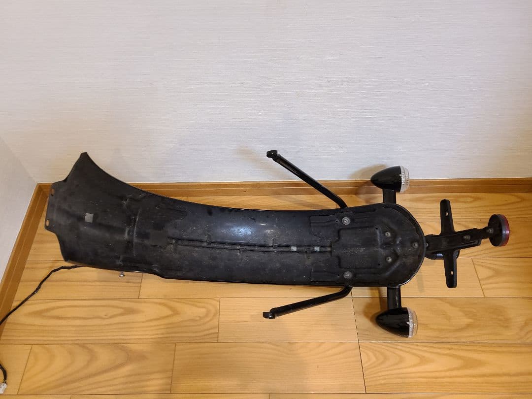 ボンネビルボバー純正リアフェンダーリアウィンカーブレーキランプ