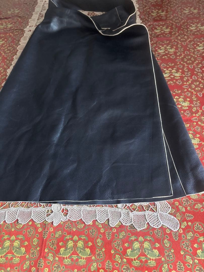 JIL SANDERジルサンダー、革の巻きスカート。新品未使用、最終価格です。