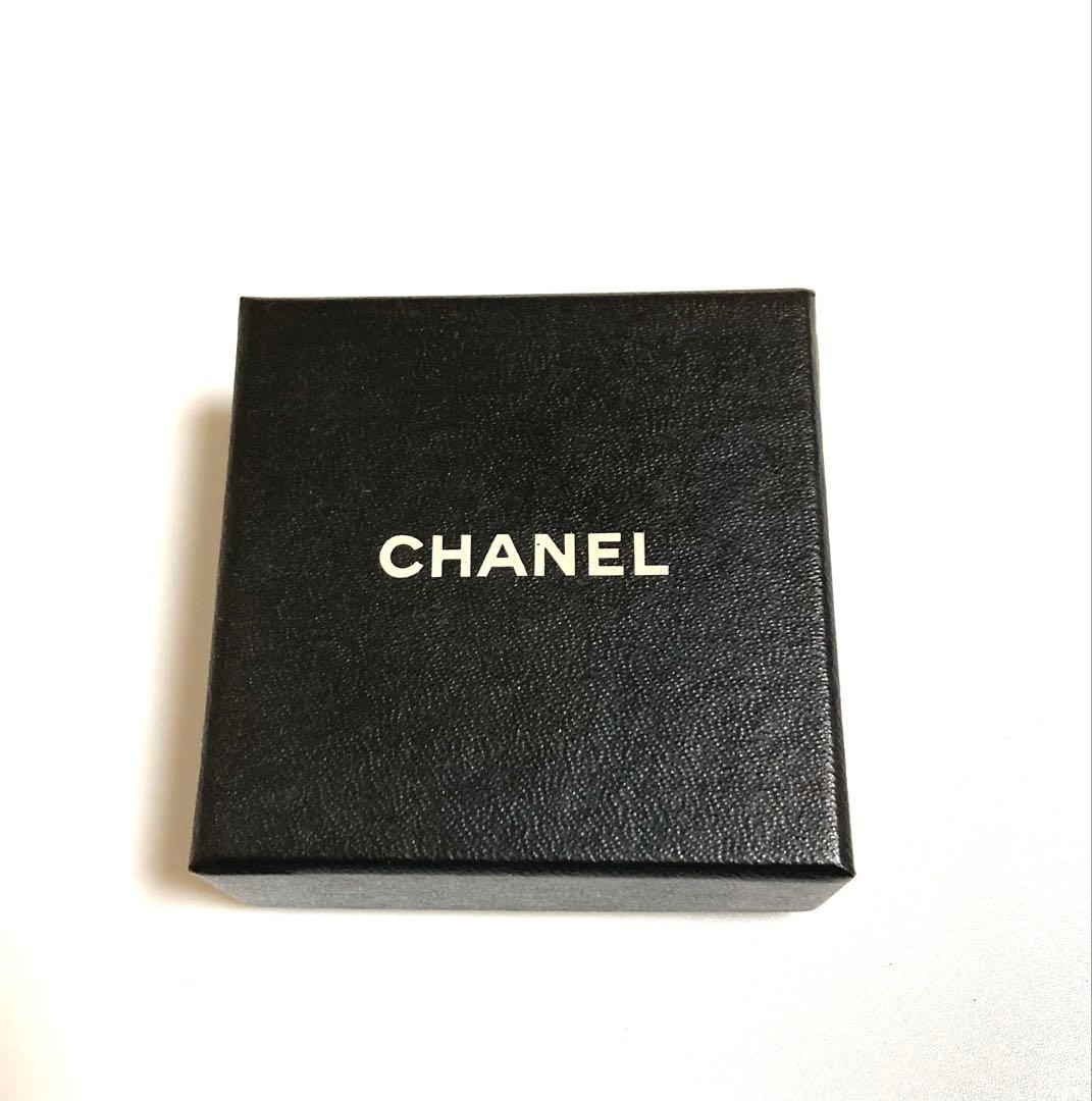 CHANELココマーク ピンブローチ ピンバッチ ブルーラインストーン シルバー