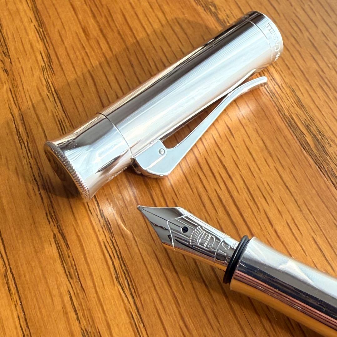 ファーバーカステル　伯爵コレクション　ギロシェ　万年筆　オレンジ