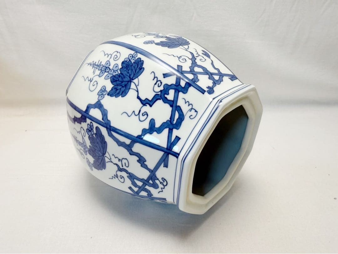 未使用 茶道具 手塚祥堂 别号 央 造 染付葡萄棚文 水指 底印 栞 共箱