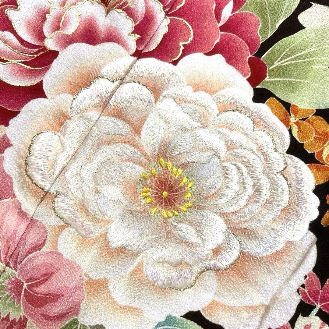 振袖　刺繍　牡丹　花紋　花模様　成人式 晴れの日 着物 045a p