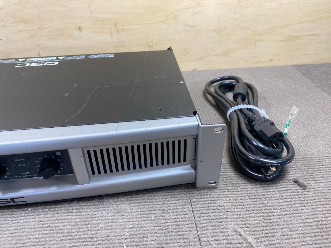 14 QSC GX7 パワーアンプ