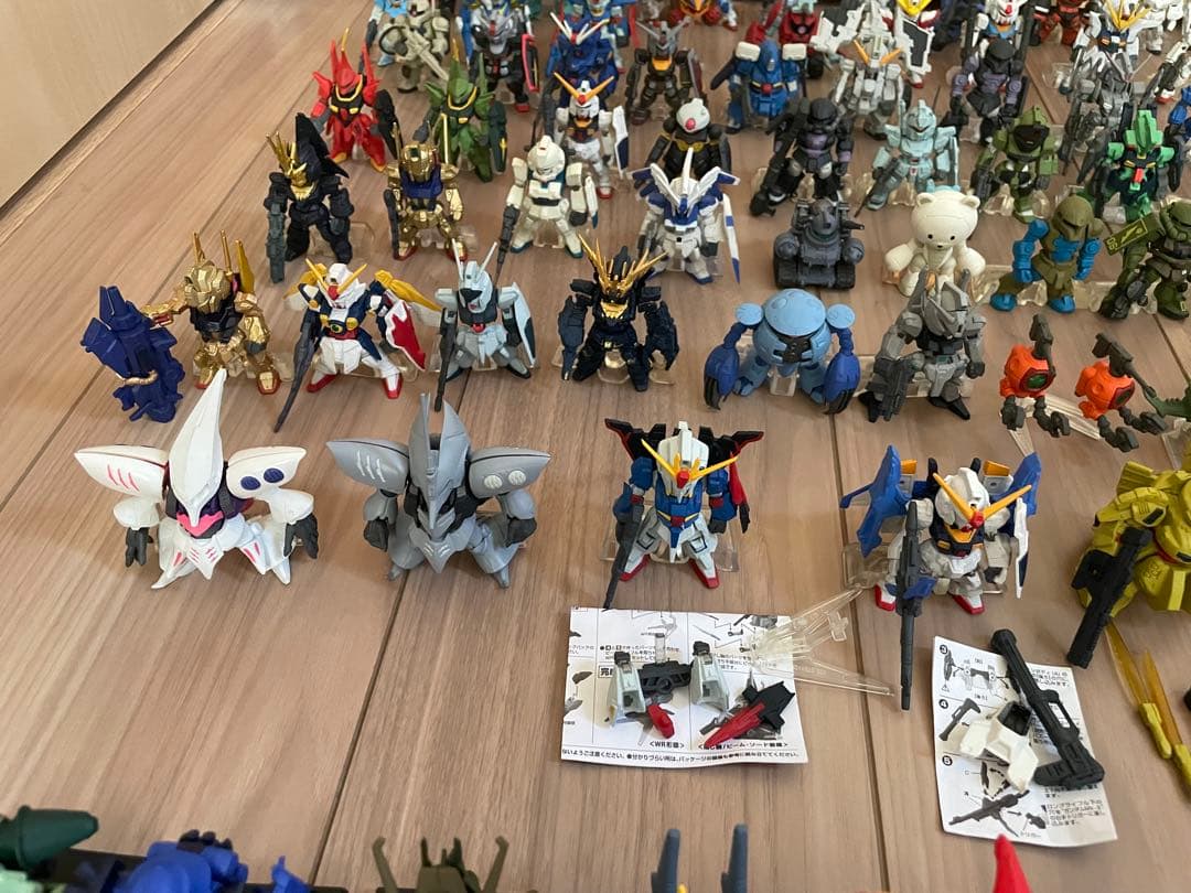 ガンダムコンバージ　約100 体　ジャンク　未開封あり