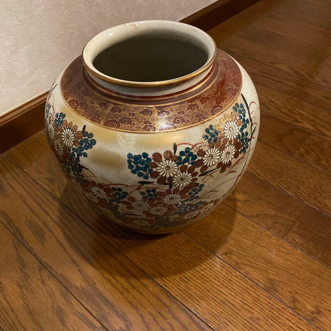 九谷焼　壺　花瓶　アンティーク