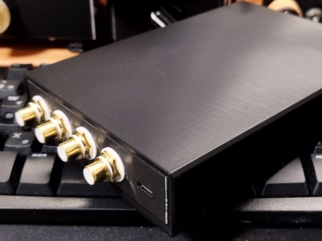 あーき　デジタル同軸スプリッタ