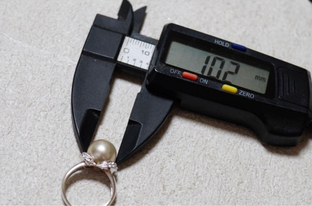 10.2ミリのあこや真珠　ダイヤモンド　シルバーリング