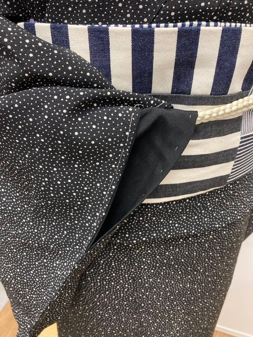 黒に白の水玉模様 小紋着物