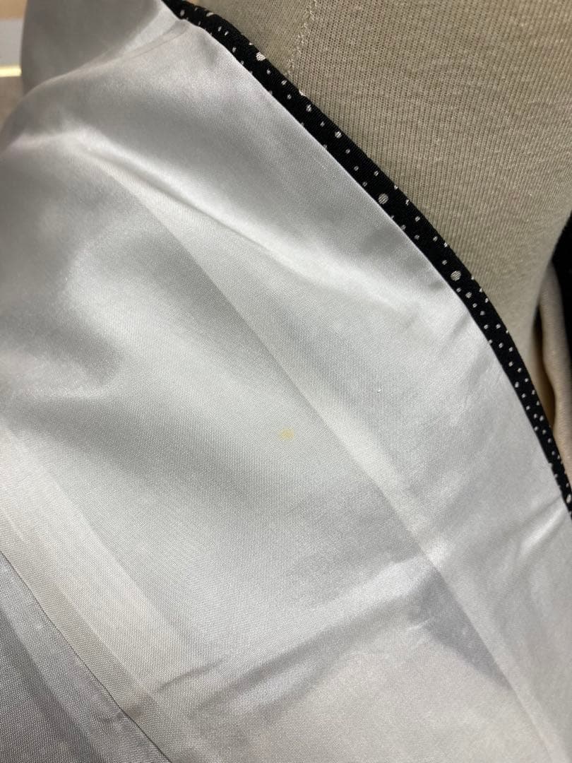 黒に白の水玉模様 小紋着物