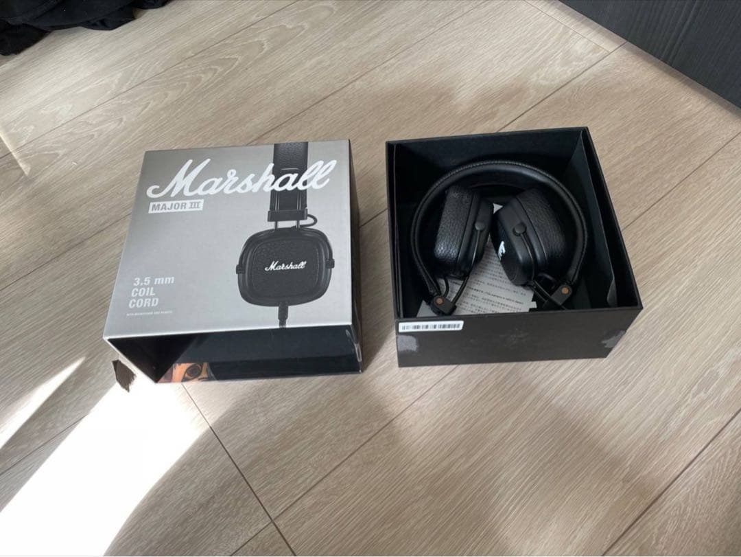 マーシャル　Marshall ヘッドホン