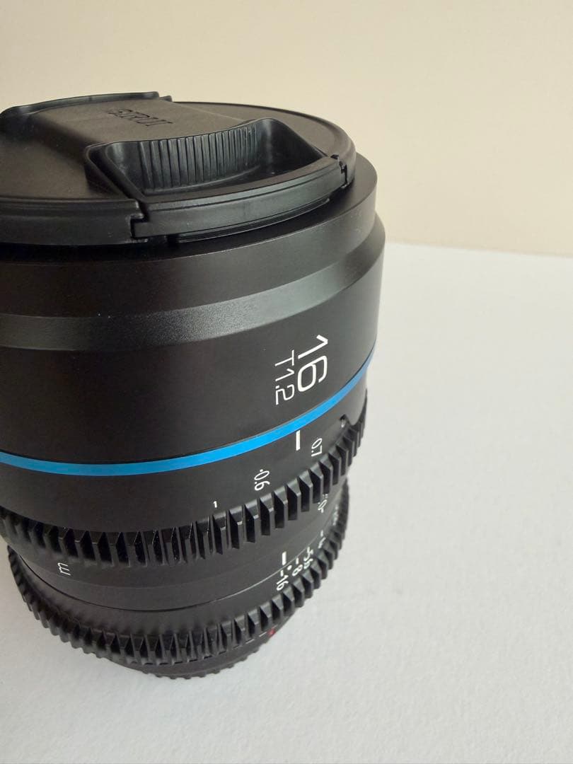 美品SIRUI Night Walker 16mm T1.2 S35 Eマウント