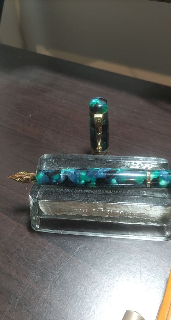 Pent 万年筆 ペント シンフォニー アダージオ エメラルド森の精霊 F細字