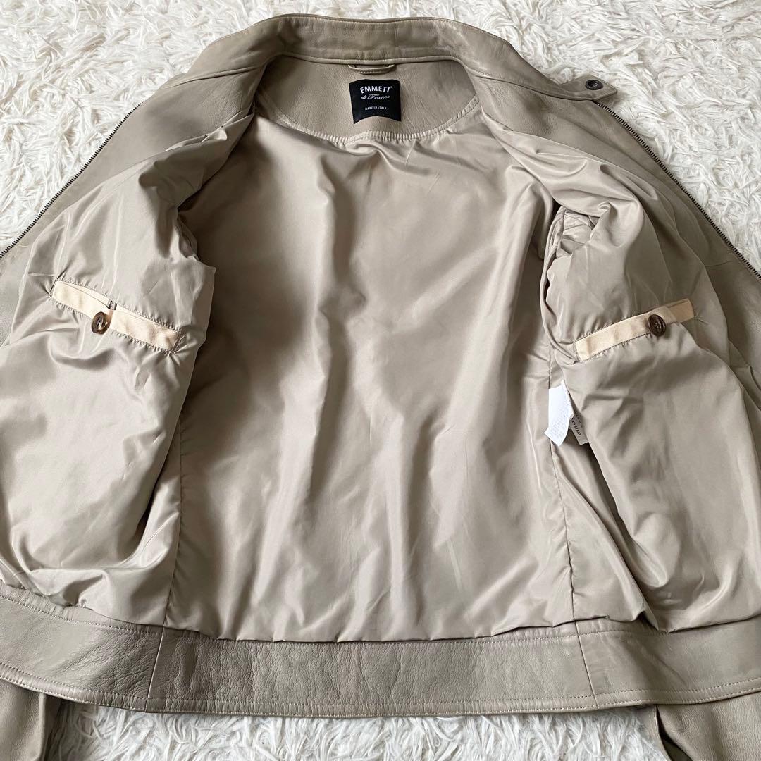 美品■エンメティ　シングル　ライダースジャケット　ラムレザー　ベージュ　50