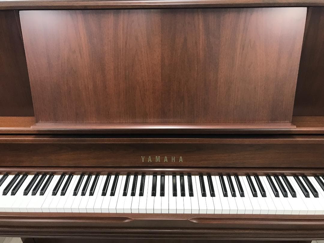 ★58971【アップライトピアノ】YAMAHA　YU5Wn