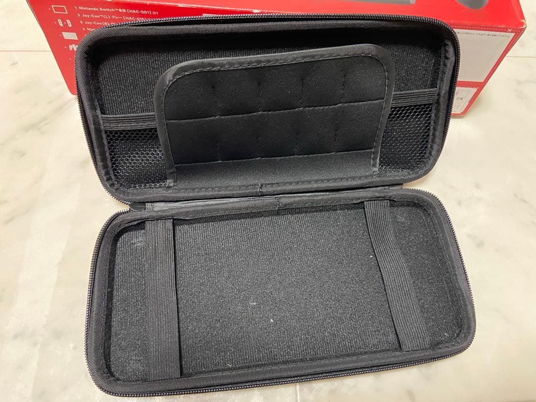 Nintendo Switch グレー 本体+ソフト2本、ケース