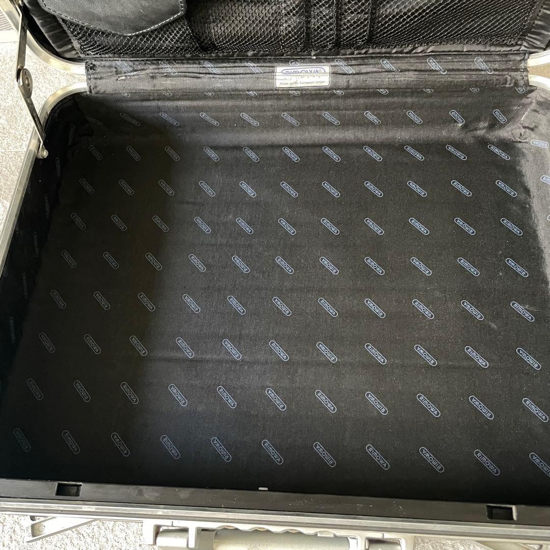 RIMOWA リモワ　アタッシュケース　ランボ　ブラック　黒　ビジネス　旅行