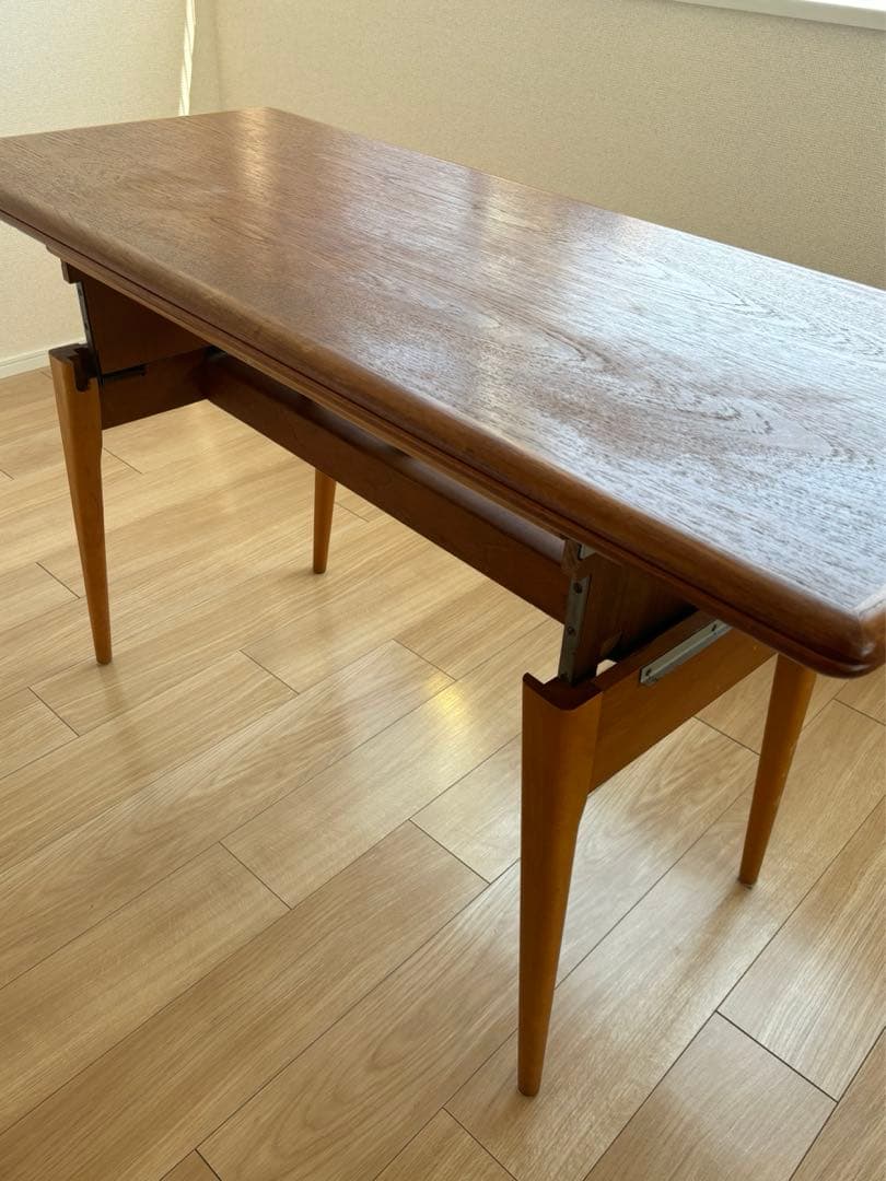 アンティーク　ダイニングテーブル・カフェテーブル