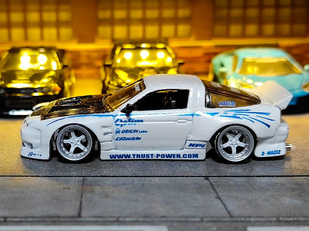 ホットウィールカスタム 日産 180sx フルエアロ ドリ車 深リムトミカ改造白