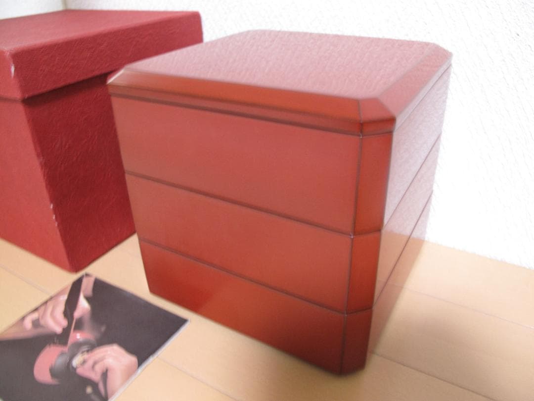 ｍ.さま専用　相田啓介　隅切重　漆塗　会津塗　朱　マット　重箱 三段重