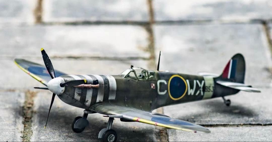 完成品　模型　スピットファイア　Mk.V