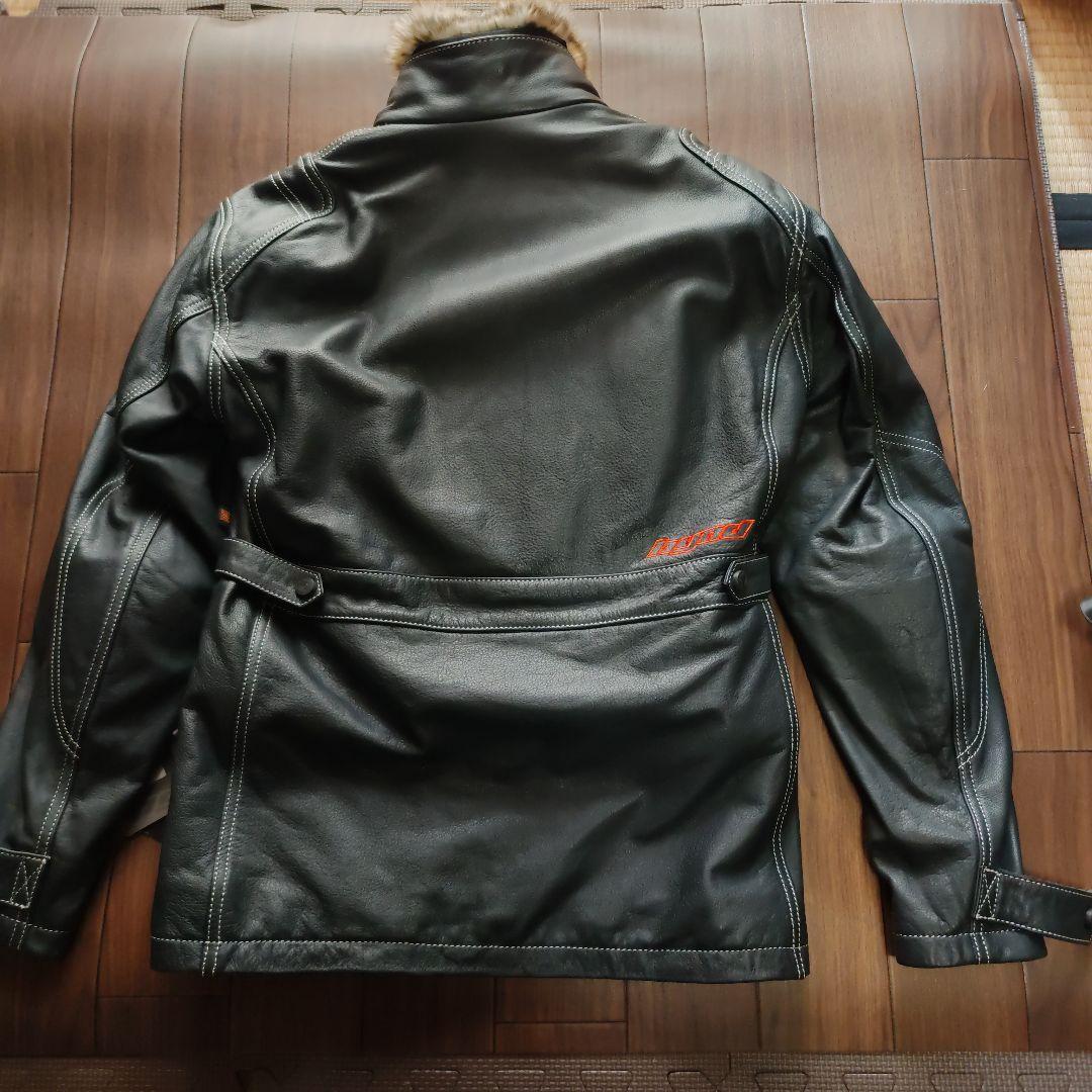 HYODのライダースジャケットです。