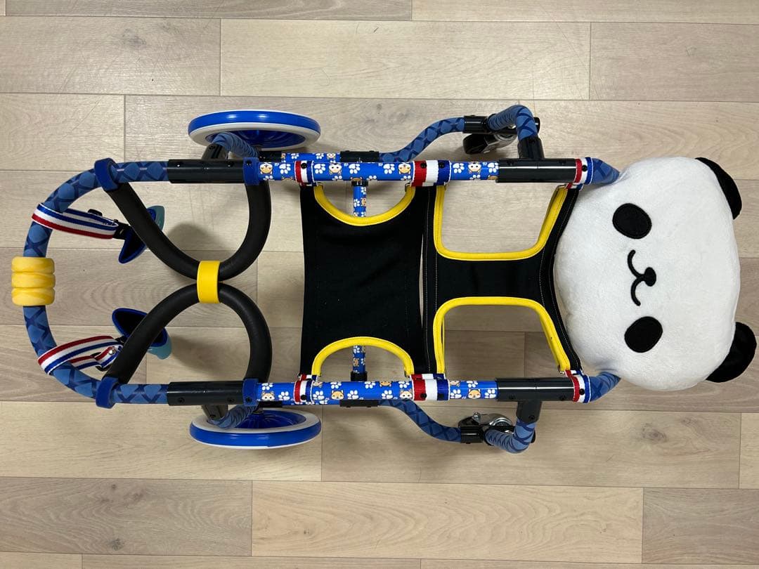 犬の車椅子、柴犬用4輪車、犬用車椅子