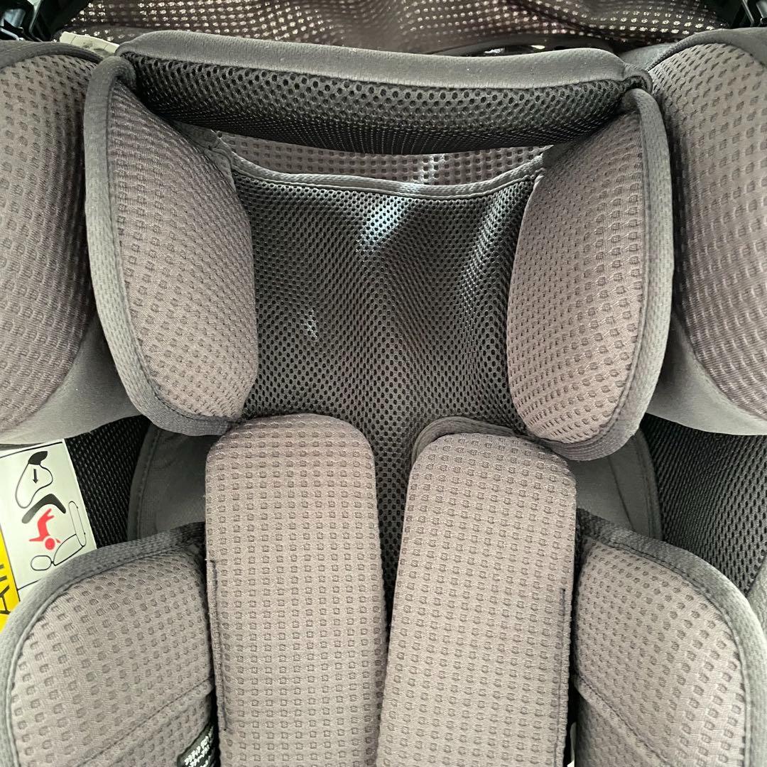 Aprica フラディアグロウ isofix セーフティープラス⭐︎ぼんぼん