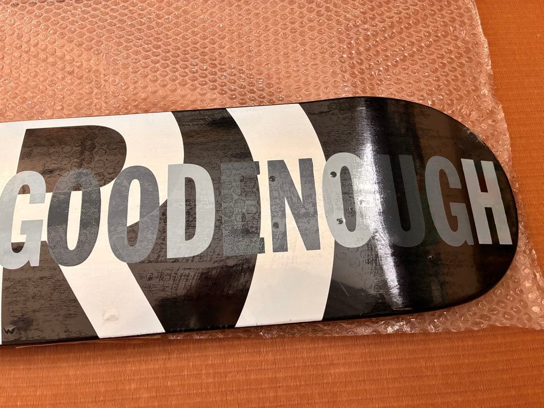 グッドイナフ スケートボード板　インテリア