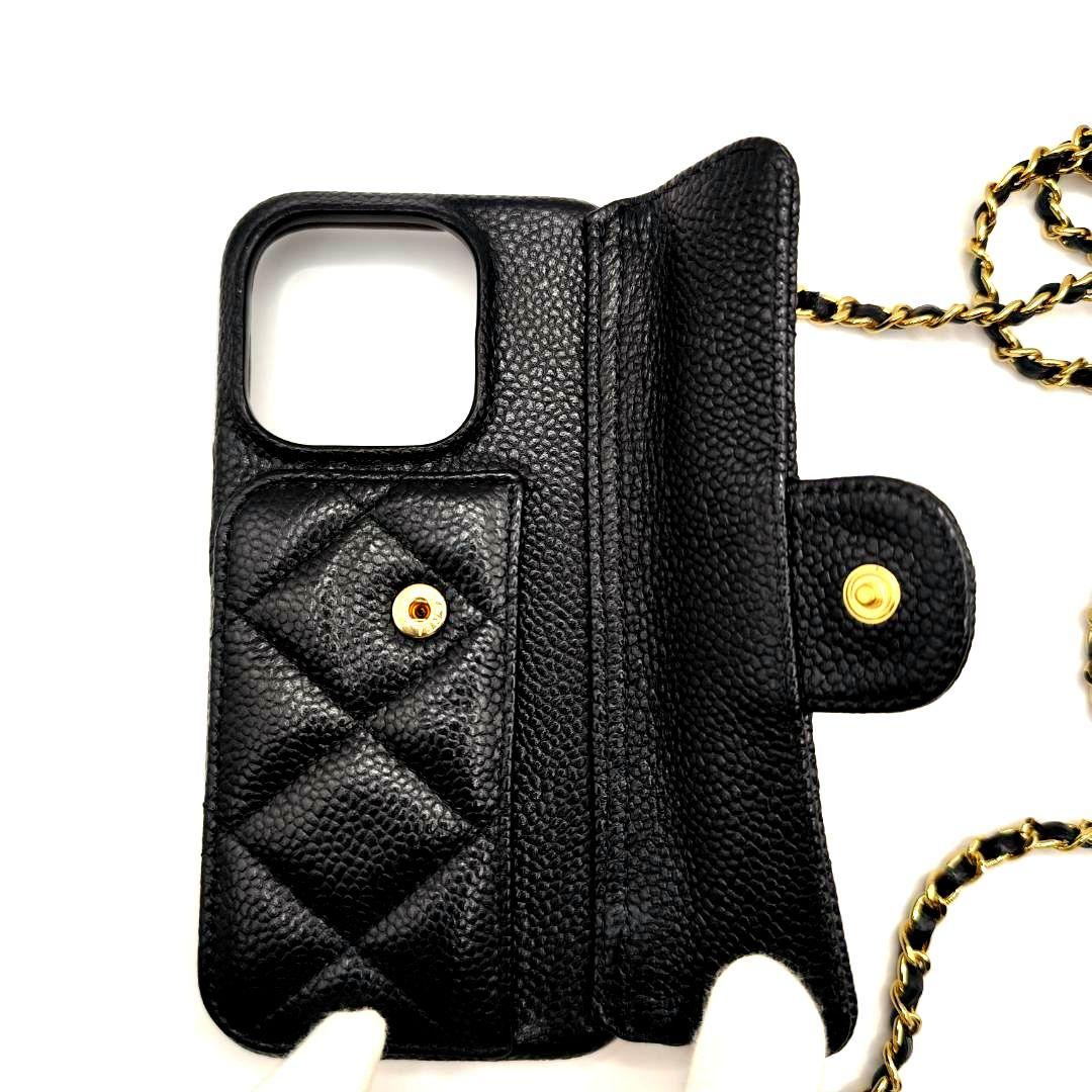 現行極美品！シャネル iPhone14Proスマホケースキャビアスキンマトラッセ