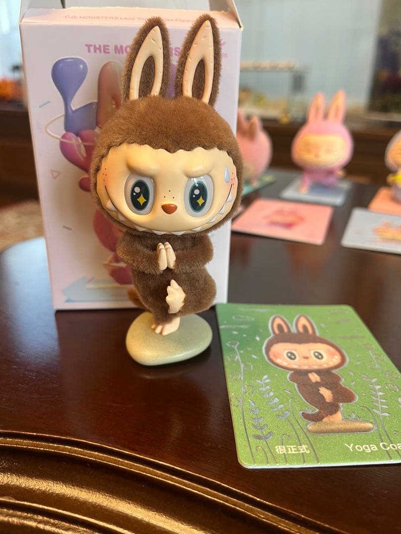 たぁぼぉ ラブブ ヨガ シークレットTHE MONSTERS