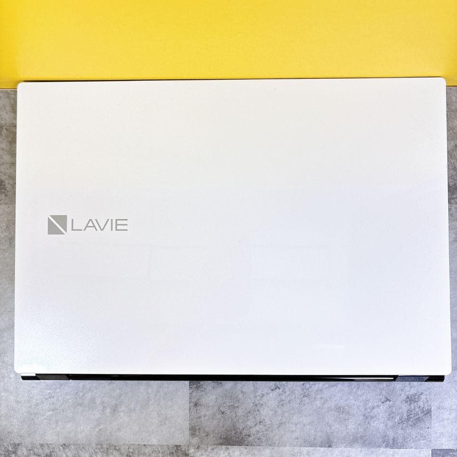 可愛い白❣カメラ付き NECすぐ使えるノートパソコン Windows11 初心者