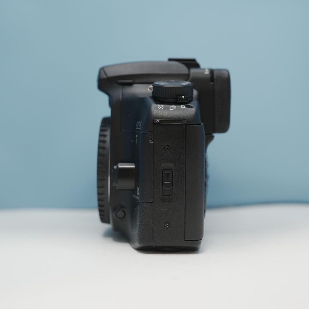Canon EOS7 フィルムカメラ 美品 a4419