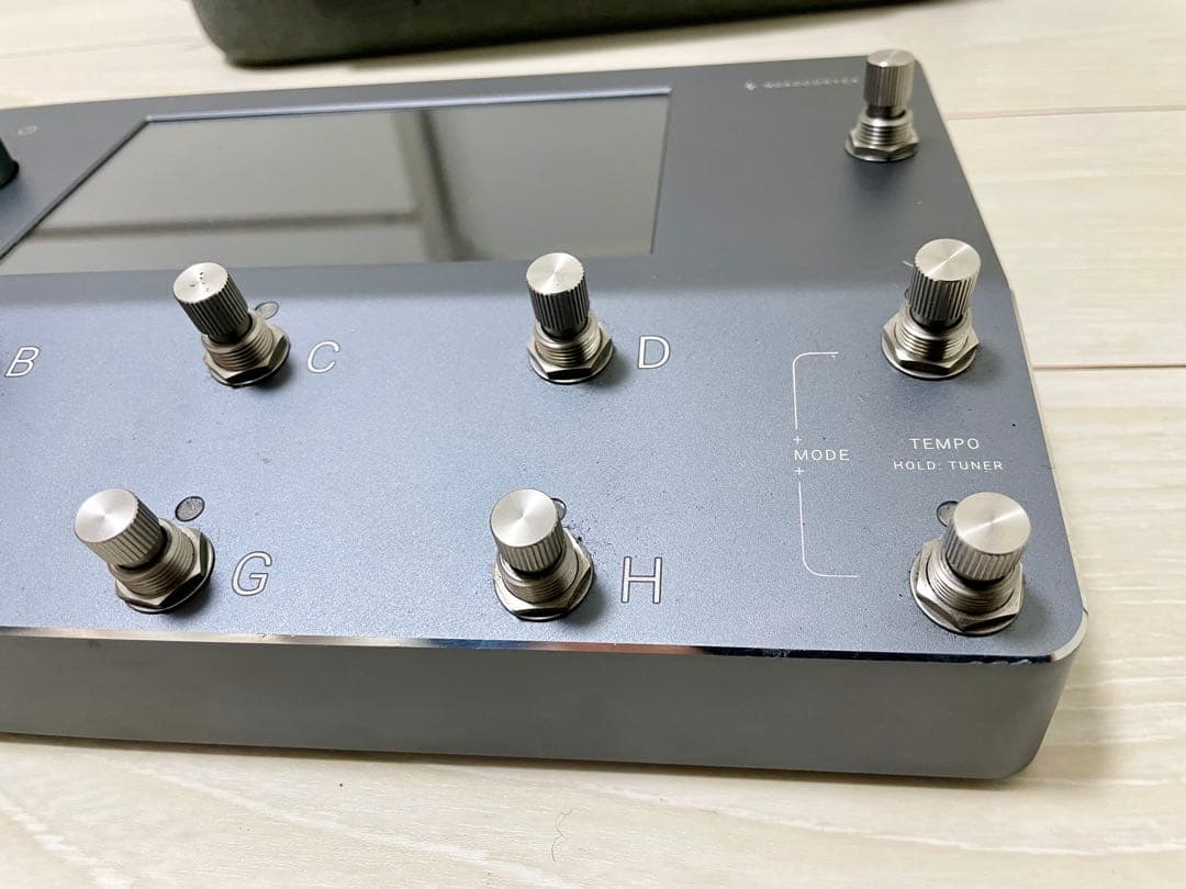 【本日限定 更値下】 QUAD Cortex ギターエフェクター＋専用ケース付き