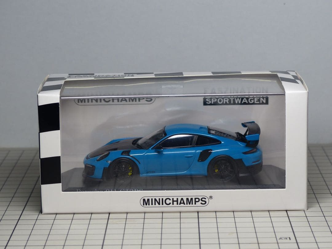 MINICHAMPS ミニチャンプス 991.2 GT2RS マイアミブルー