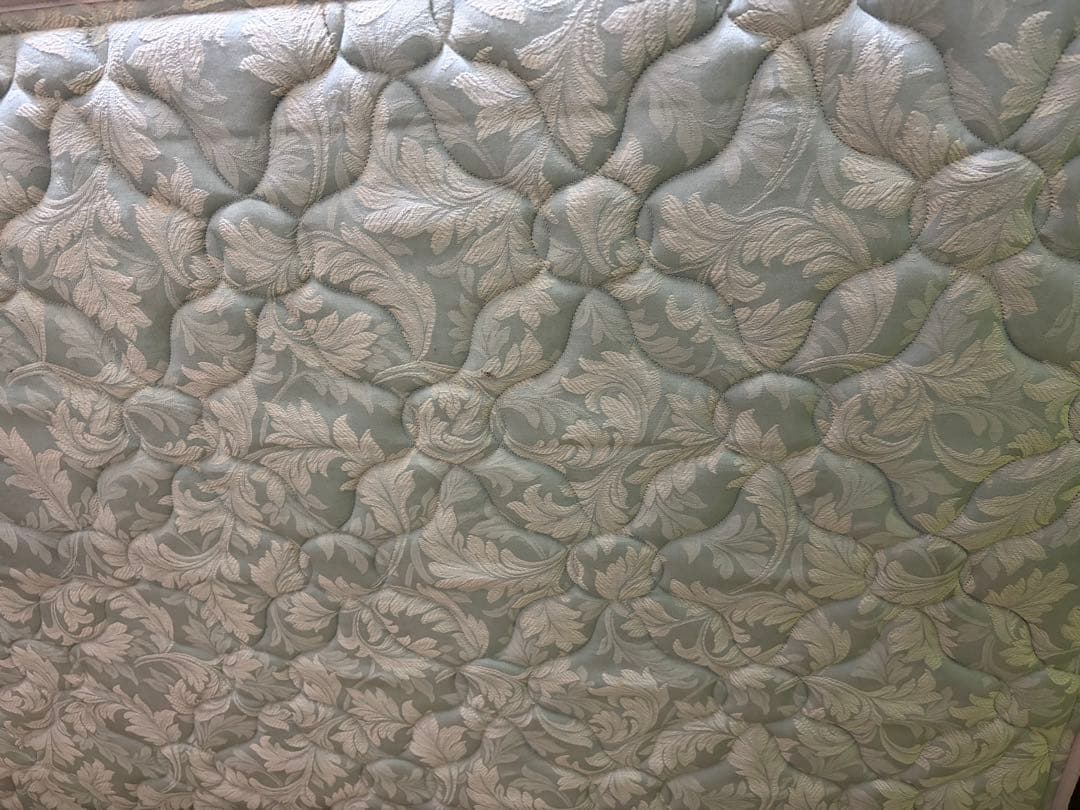 シモンズ　埼玉引取可　シングルベッド&マットレス　ゴールデンバリュー