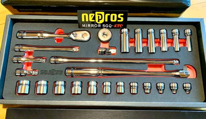 ＫＴＣ『ネプロス,9.5sq,ソケットレンチ26点セット』【超美品、未使用品】