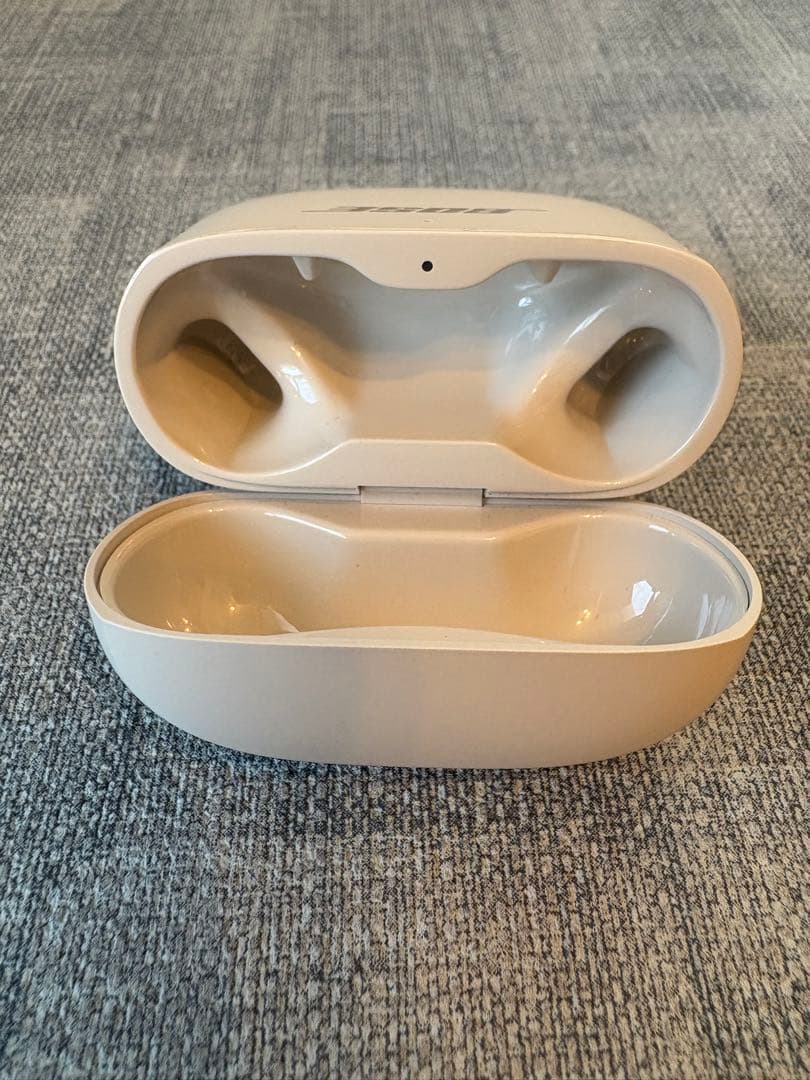 BOSE quietcomfort ultra earbuds(第一世代)