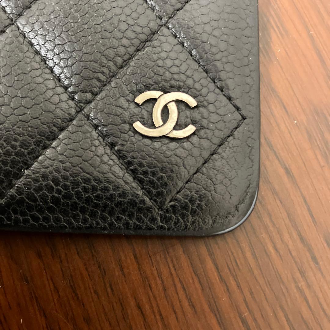 CHANEL iPhoneケース