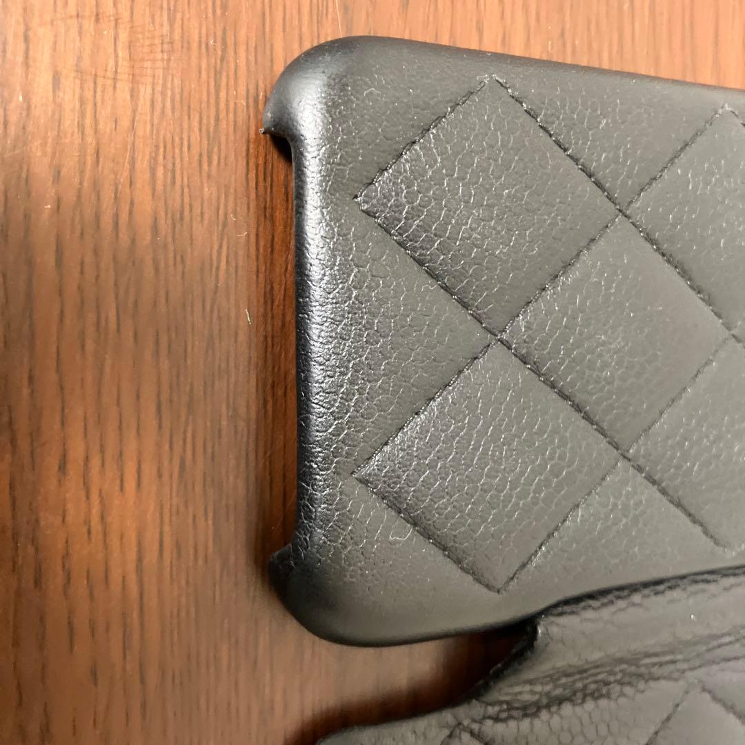 CHANEL iPhoneケース