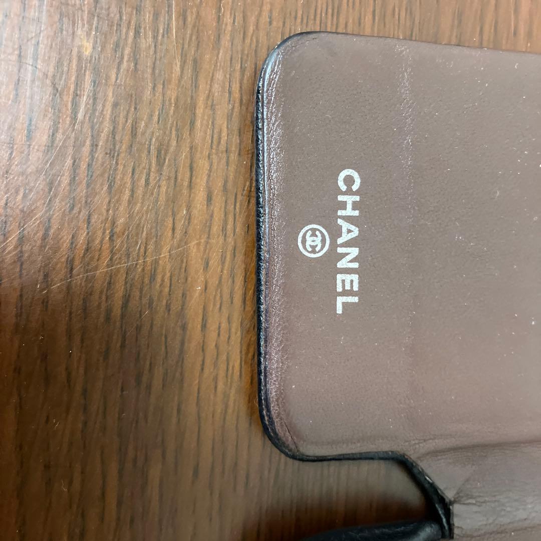 CHANEL iPhoneケース