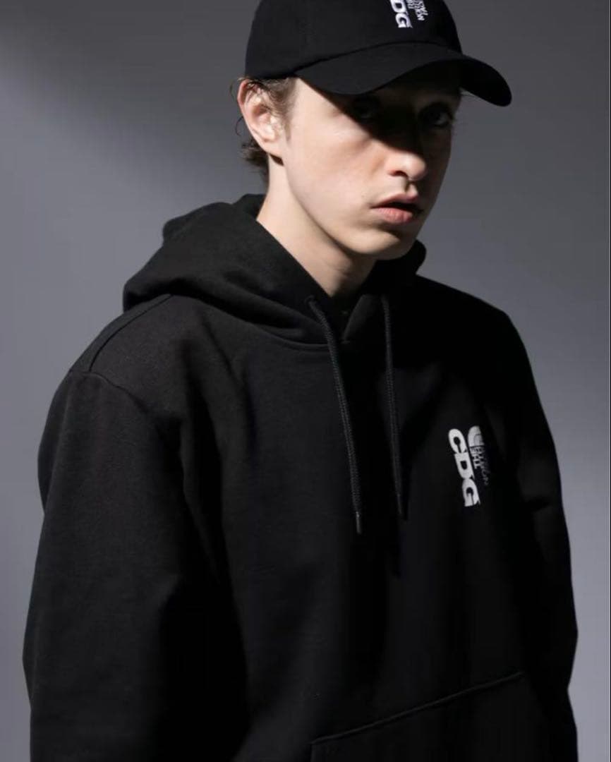 新品 ノースフェイス CDG コラボ フーディー パーカー