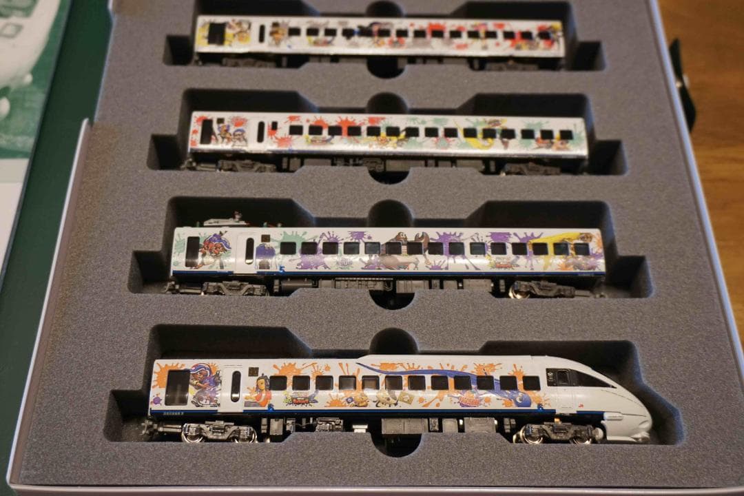 KATO 885系 「スプラトゥーン3」ラッピング仕様 ＳＭ-6編成 6両セット