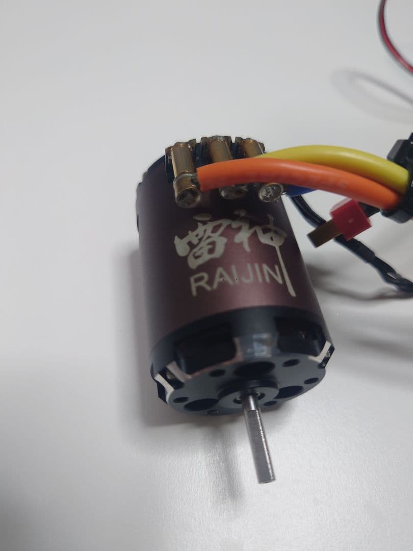 G FORCE 雷神 10 .5T ブラシレス モーター
