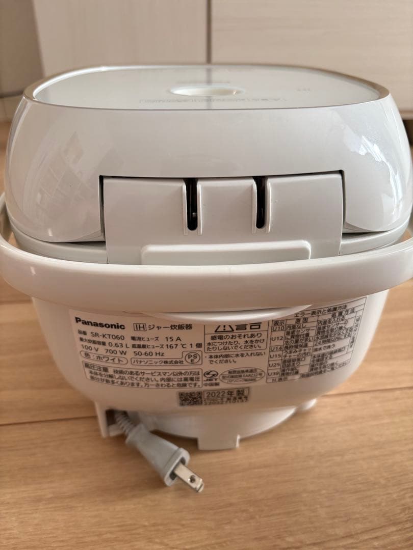 に*な様 Panasonic 炊飯器 SR-KT060 ホワイト