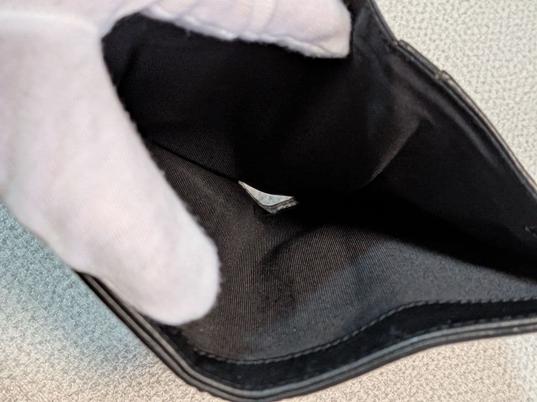 シャネル　黒　ビコローレ　マトラッセ　三つ折り長財布　カーフスキン　ショルダー