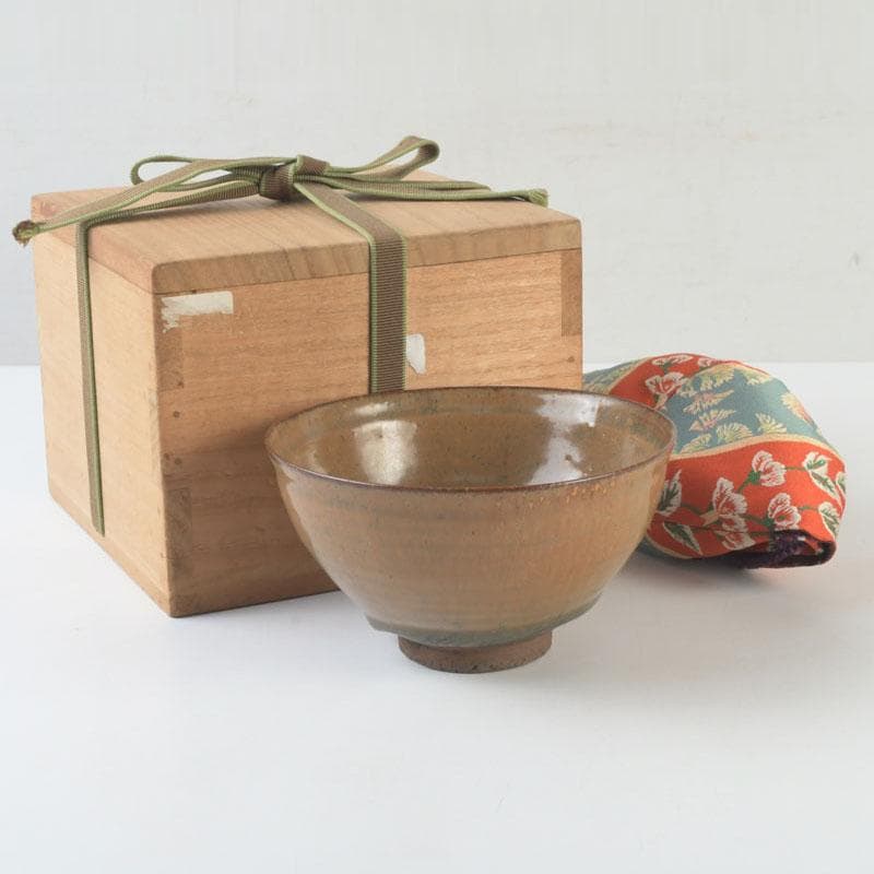 茶道具　飴釉　天目茶碗　仕覆付　裏千家十五代鵬雲斎極め箱　M　9785