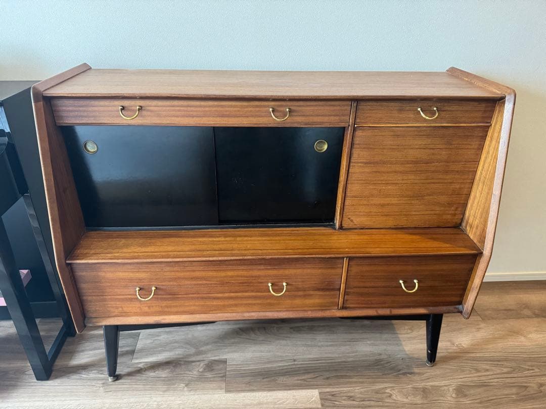 G-PLAN ヴィンテージサイドボード トラー＆ブラック（Tola＆Black）