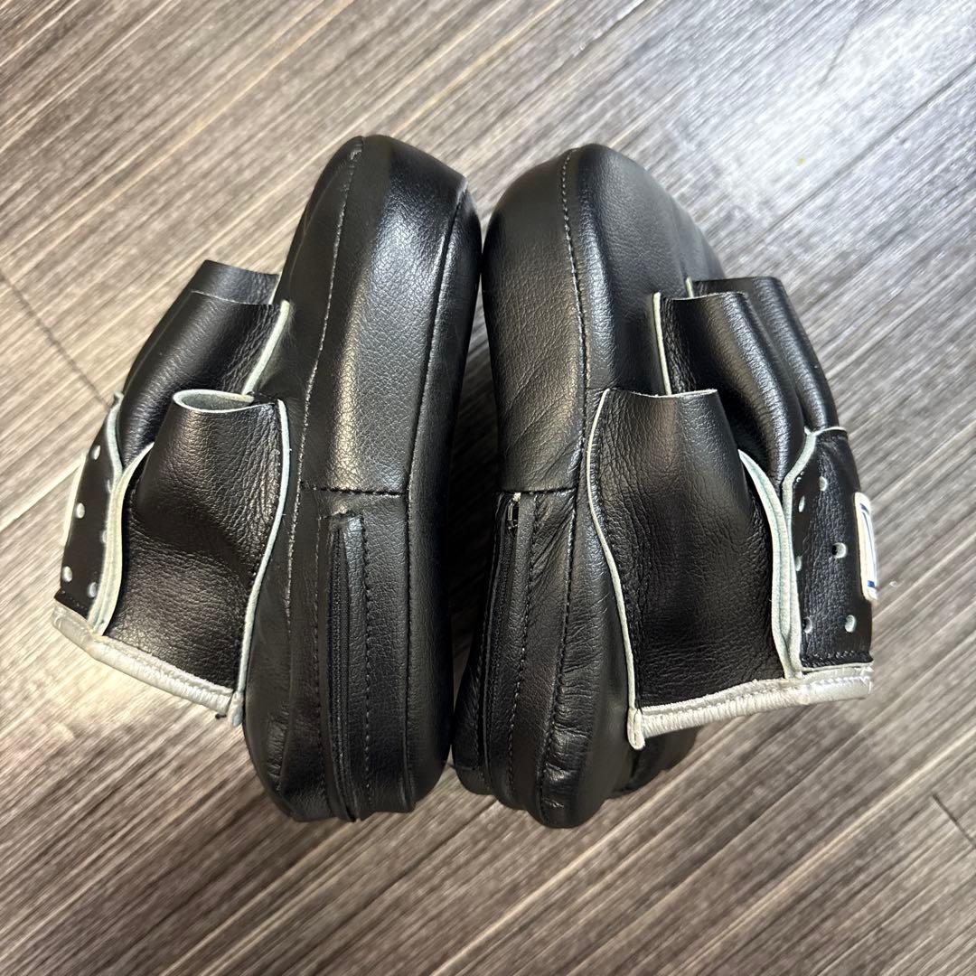 Winning パンチングミット 黒