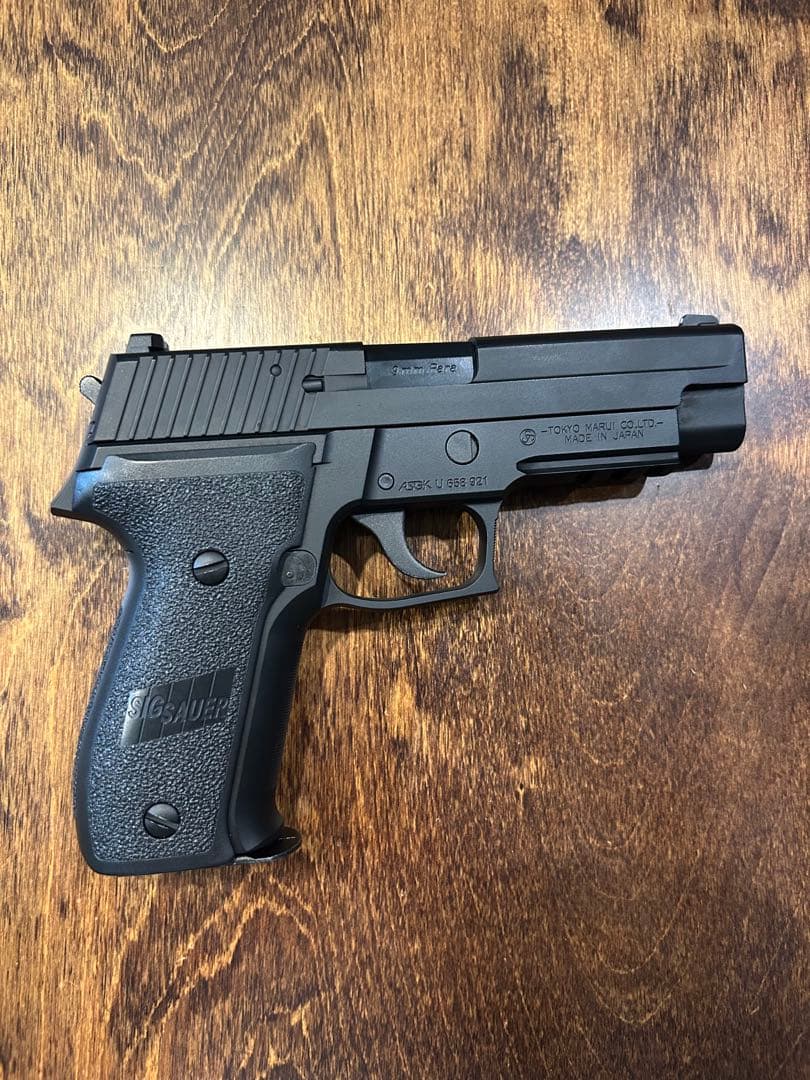 東京マルイ 美品SIG SAUER P226 RAIL シグザウエルレイル